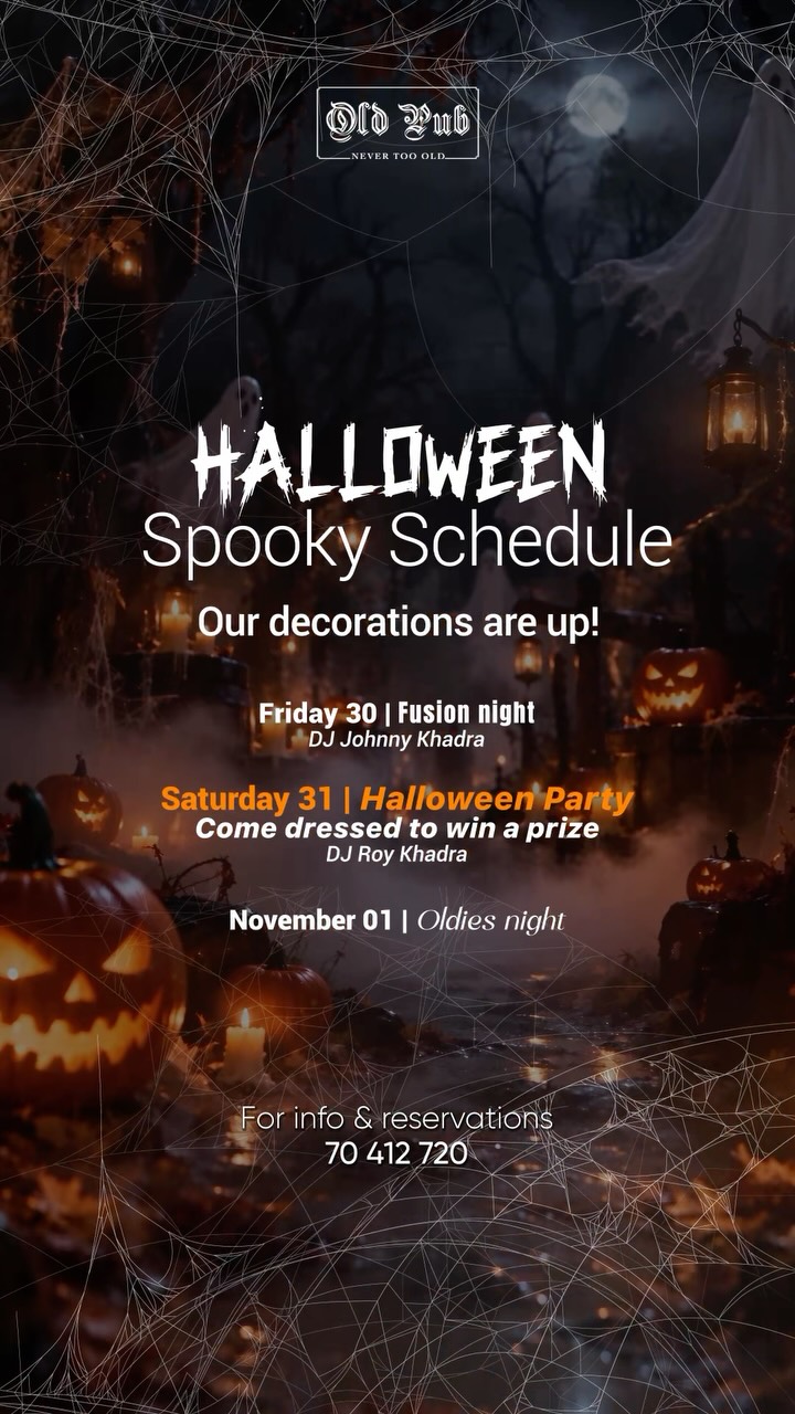 Halloween in the Old Pub